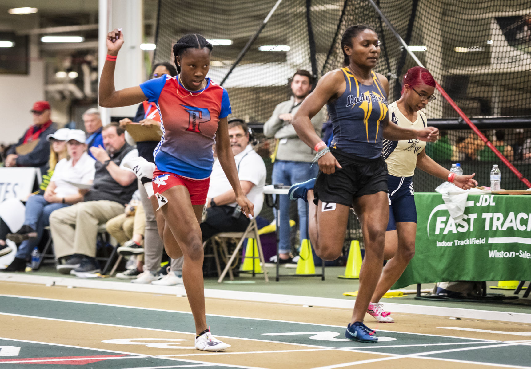 Indoor3a
